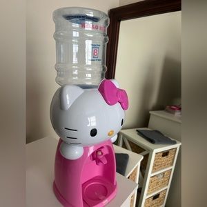 *NEW* Hello Kitty Water Dispenser